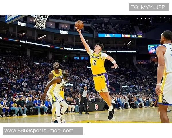 拉拉维亚自信回应扣篮选择称篮球智商高将把握每次机会